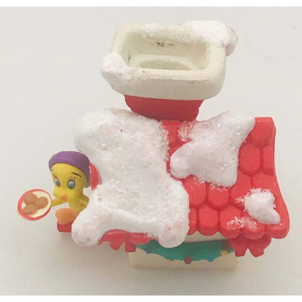 #3166 Tweety Bird Christmas ornament  2 X 1.5